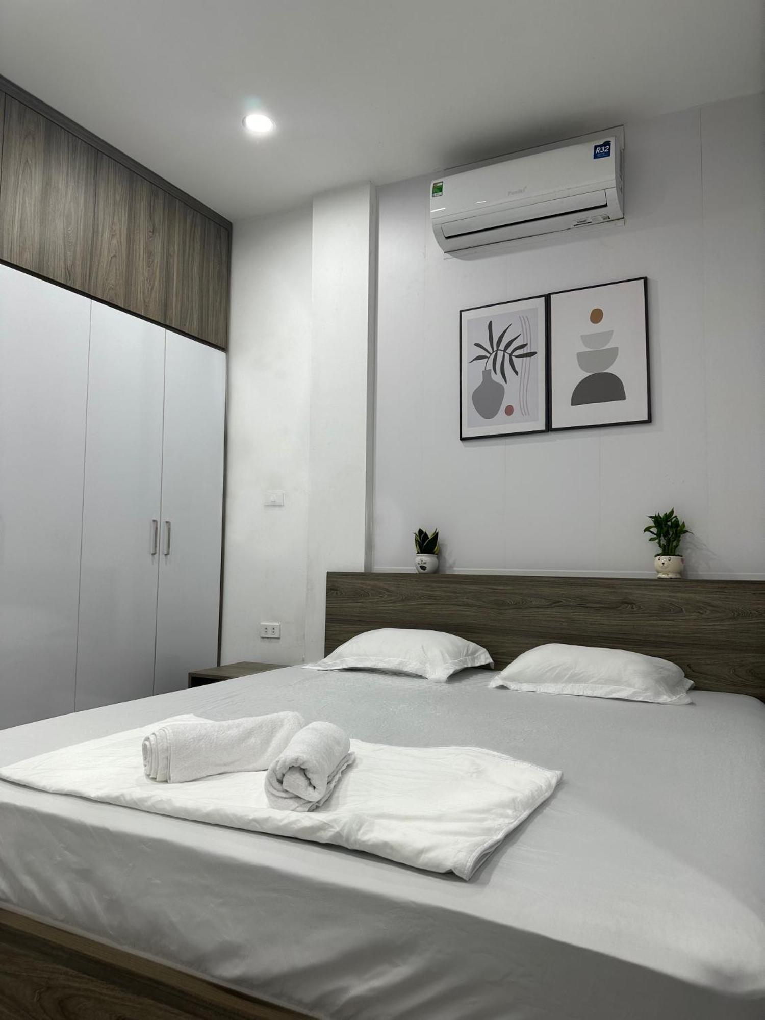 Julia Apartment Hanoi Dış mekan fotoğraf